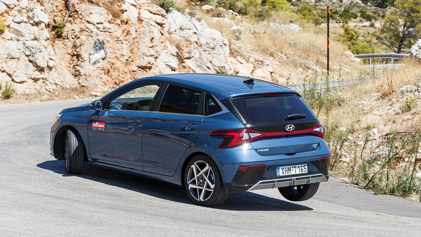 Hyundai I20. Τι βαθμό παίρνει σε κατανάλωση, χώρους, επιδόσεις, εγγυήσεις.